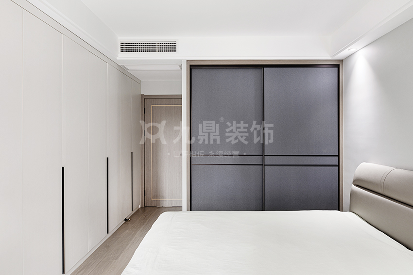 次卧 次卧